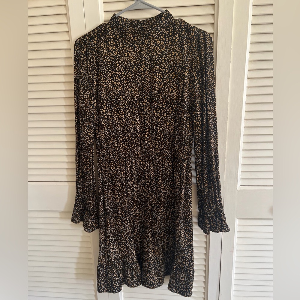 NEW!  POPSUGAR Black and Cream Long Sleeve Mini Dress